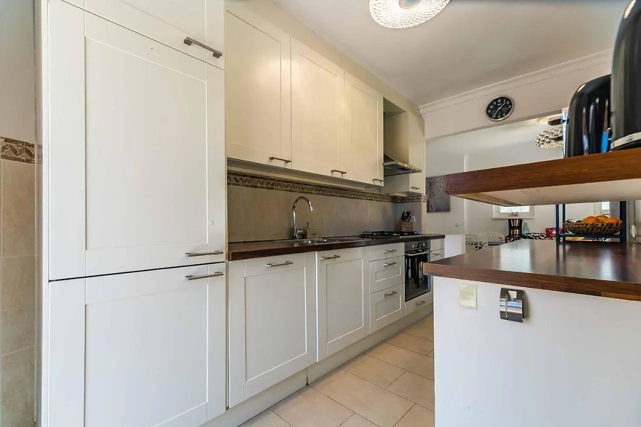 Villa 6 Views: Panoramic Paradise with Private Pool and BBQ Benalmadena